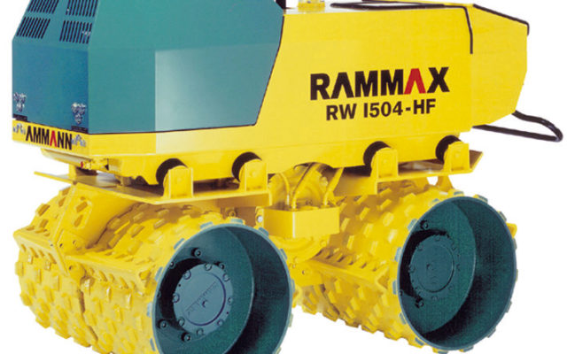 příkopový válec Rammax RW1504